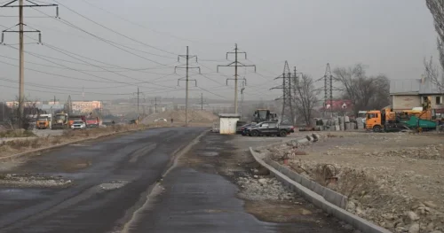 Ускорить пробивку улицы Саина поручил аким Алматы