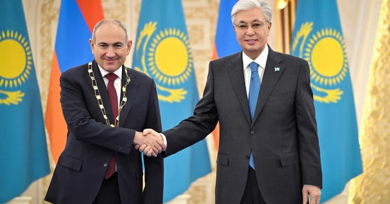 Никола Пашиняна наградили орденом “Алтын Қыран”