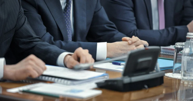 Елдегі ең жас шенеуніктер кімдер?