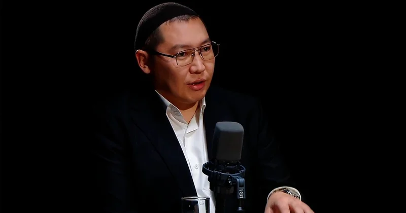 Қазақстан мен Ресей арасында шешімін таппаған мәселе жоқ: саясаттанушы Президенттің Ресейге сапары туралы