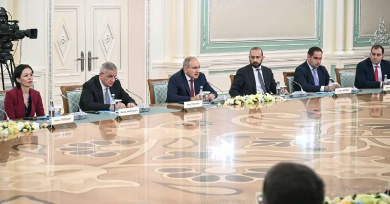 Пашинян: Қазақстан бізге үлгі