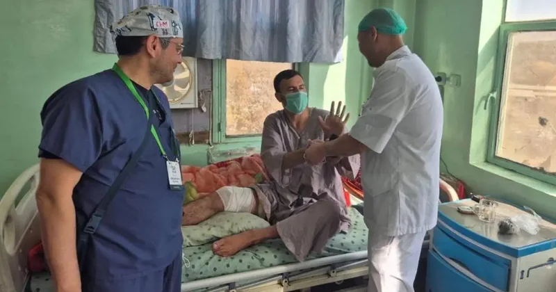 13 казахстанских врачей оказывают помощь пострадавшим при землетрясении в Афганистане