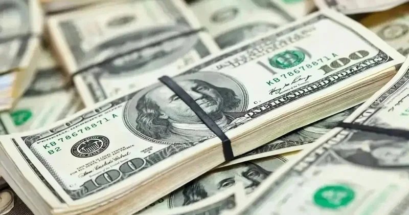 Доллар үшінші күн қатарынан арзандады