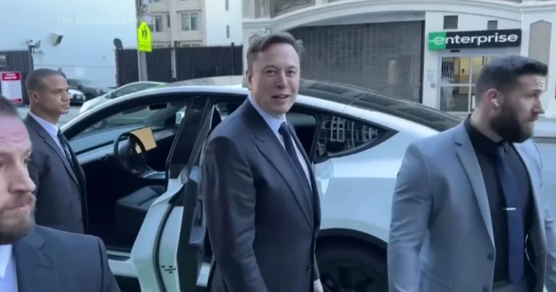 Илон Масктың табысы 700 млрд долларға жетті