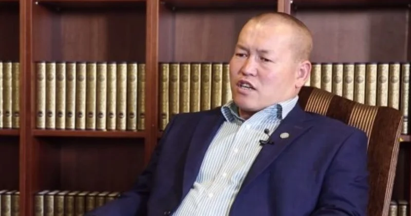 Жағамды ұстадым! : қоғам белсендісі елде тойдың шектен тыс көбейгенін айтты