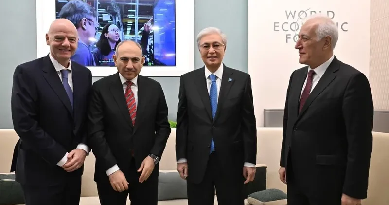 Армения премьер министрі, ФИФА президенті: Тоқаев Давоста кімдермен кездесті