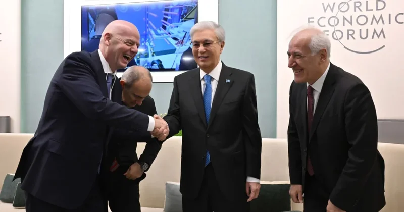 Токаев провел серию встреч с мировыми лидерами в Давосе