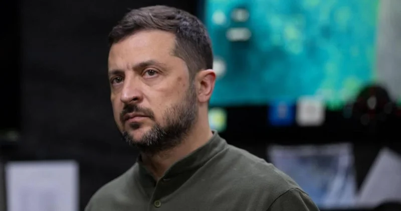 Зеленский анонсировал трехстороннюю встречу России, Украины и США