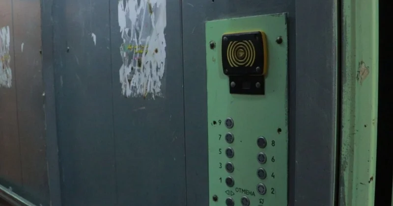 Атырауда 50 ден астам лифтіні ауыстыру керек