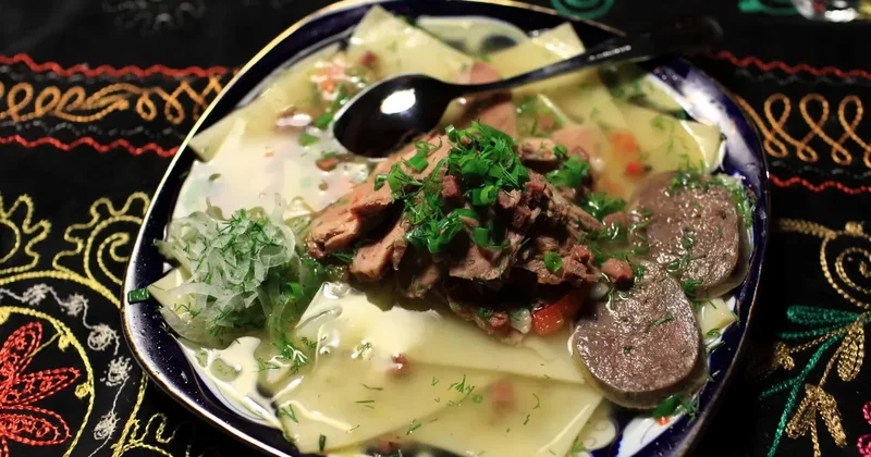 Местное мясо только по праздникам: Казахстан в разы увеличил импорт дешёвой конины из Монголии