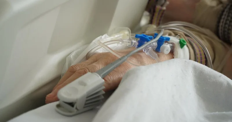 Баллон взорвался в кафе в Караганде: врачи рассказали о состоянии пострадавших