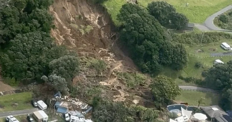 Крупный оползень произошел в Новой Зеландии (ВИДЕО)