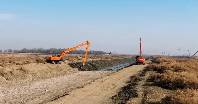 Оңтүстік Қазақстанда 40 жылдан кейін алғаш рет каналдар тазартылуда