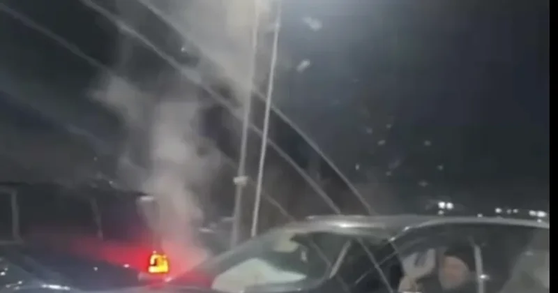 В Астане водители решили дорожный конфликт по доброму: видео разлетелось в сети