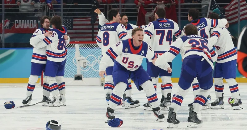 Сборная США по хоккею в овертайме обыграла Канаду и стала чемпионом Олимпиады 2026