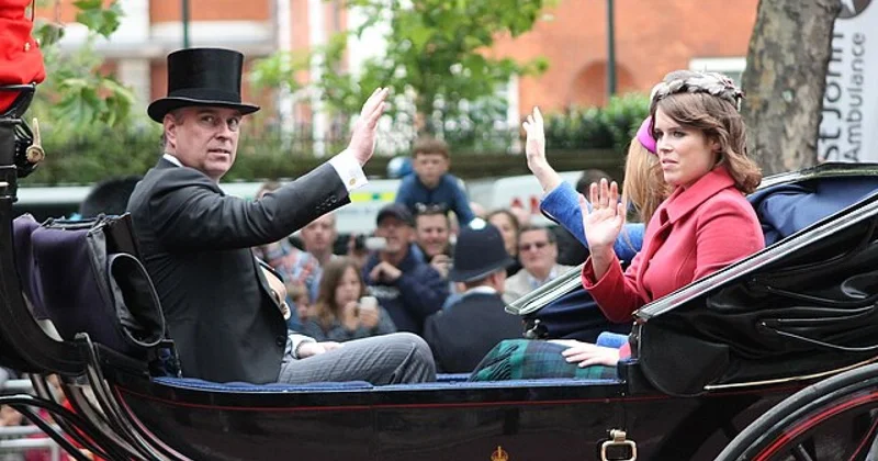 Скандал вокруг принца Эндрю набирает обороты: появились новые детали