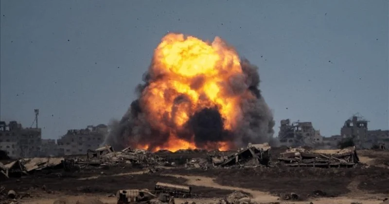 Израиль қайтадан Газа секторына әуе соққыларын жасады