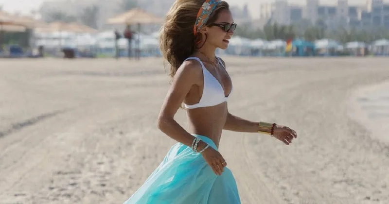 Муза : дочь Дмитрия Маликова похвасталась прессом и ответила на критику