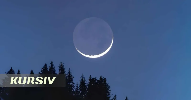 Photographer captures rare Ramadan Moon over Alatau