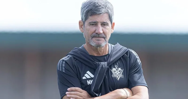 Актобе может лишиться главного тренера: известны подробности