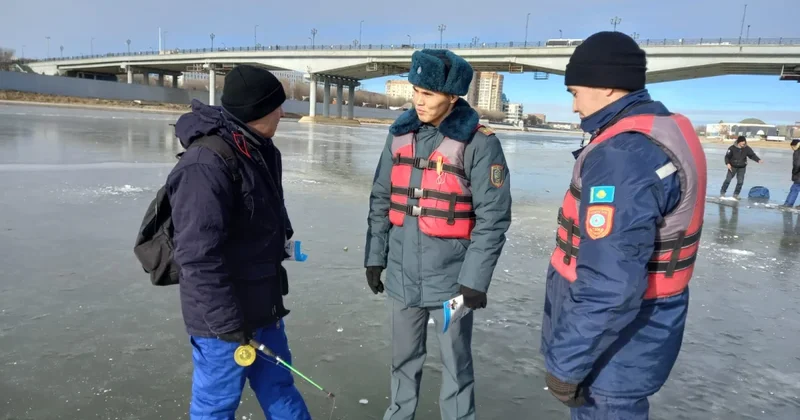 Весенний лёд стал смертельно опасным: предупреждение МЧС