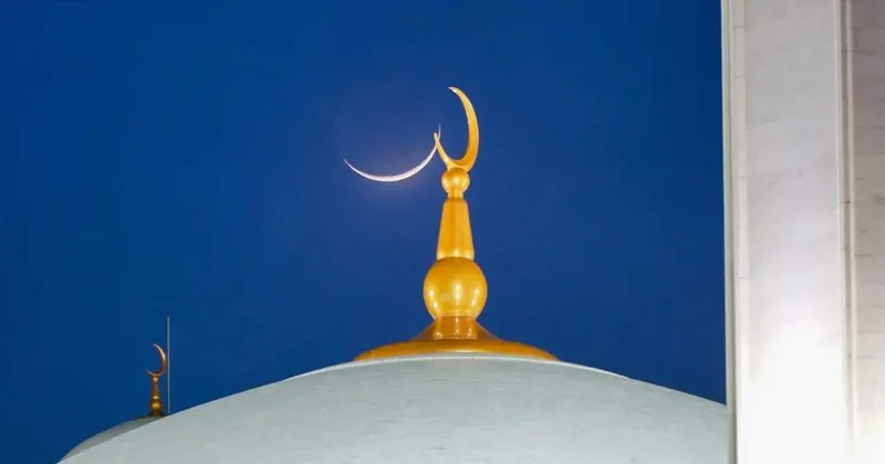 Шыңжаңда Ораза айтқа 3 күн демалыс беріледі шетелдегі қазақ баспасөзі