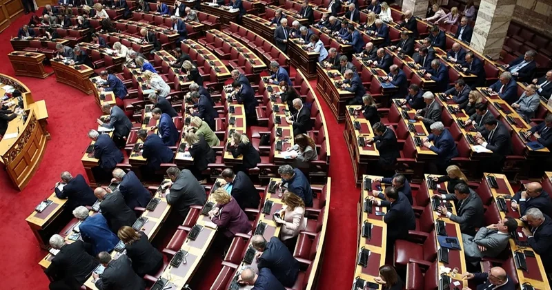 Грекияда ауыл шаруашылығы қаржысына қатысты істе 13 депутат жауапқа тартылмақ