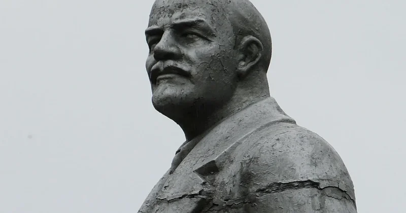 Жители Уральска отметили день рождения Ленина и спровоцировали споры