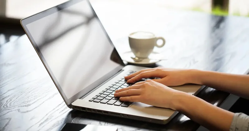 От самозанятых не принимали соцплатежи: как решат проблему, объяснили в Минфине