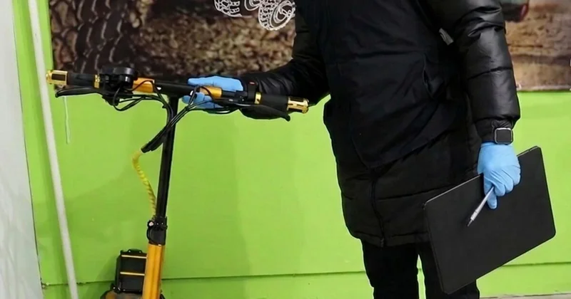 На самокате Иван, в колонии Жоламан