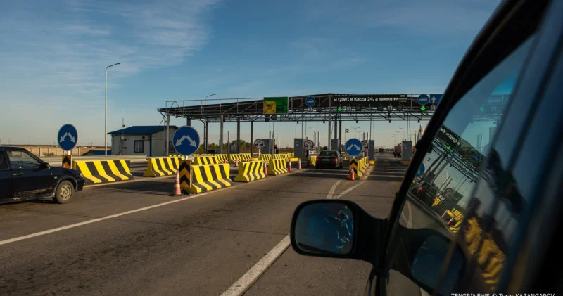 Ақылы жолдардан жиналған ақшаның қайда кететінін ҚазАвтоЖолда айтып берді