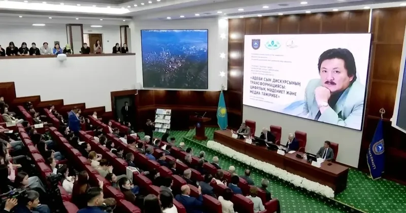 Жазушы, әдеби сыншы Әмірхан Меңдеке 70 жасқа толды