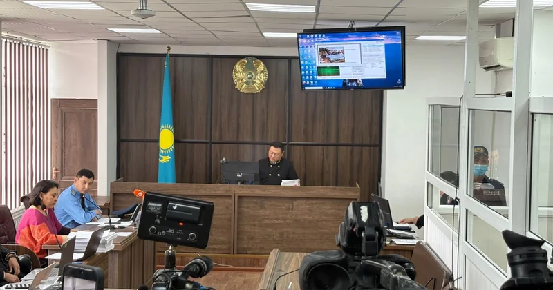 “Жанымда өшпенділік сақтағым келмейді“ Әл Фарабидегі жол апатынан қаза тапқандардың жақындары сотта сөз सөйледі