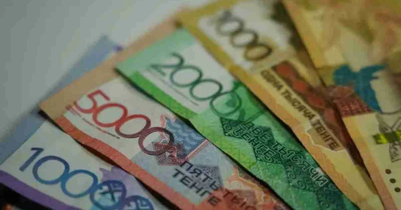 Ескі 2 мың теңгелік банкноттар қабылданбайды