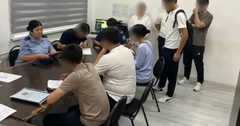 Полиция разогнала кортеж выпускников в Туркестанской области