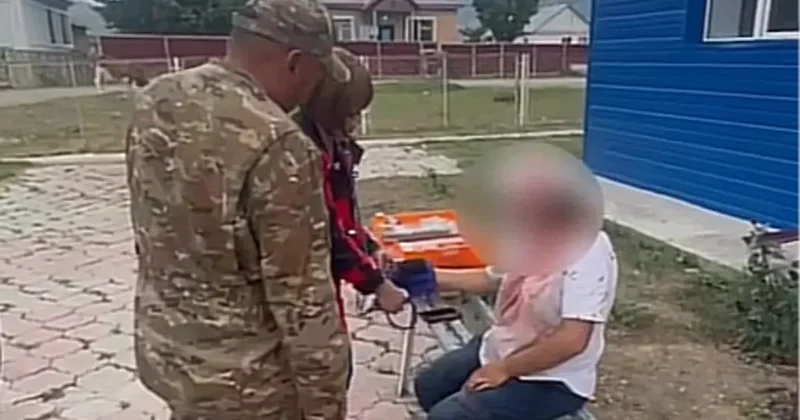 Туристка получила травму головы на озере Кольсай