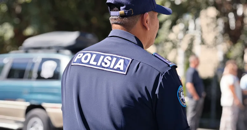 Долой погон и номер
