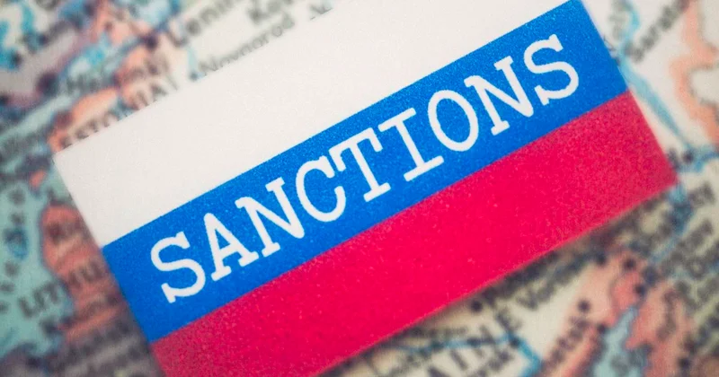 Bloomberg: Украина согласна на снятие санкций с России ради мира