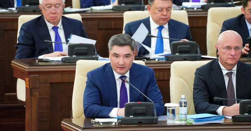 Олжас Бектенов: Правительство прилагает все усилия для обеспечения стабильного роста экономики