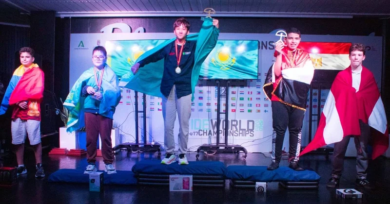 ​Қазақстандық оқушы Испанияда шахматтан үш дүркін әлем чемпионы атанды