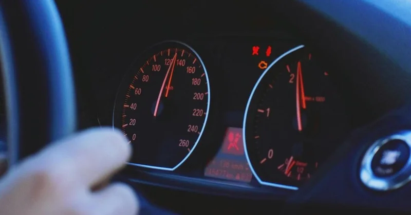 Движение на участке республиканской автодороги ограничили из за непогоды
