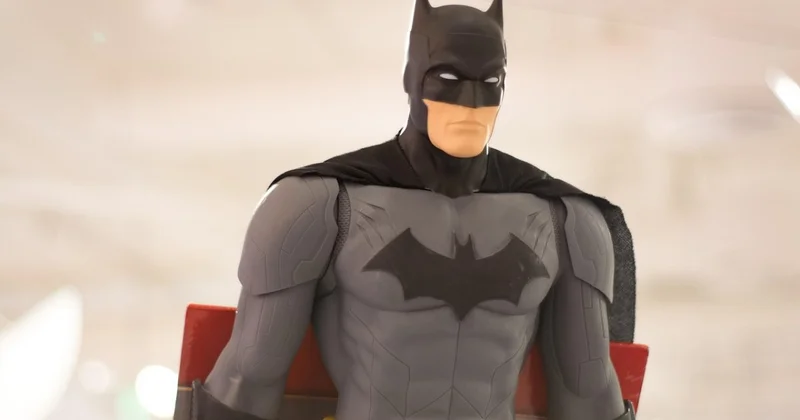 От Бэтмена ушла жена: житель Иордании решил стать супергероем