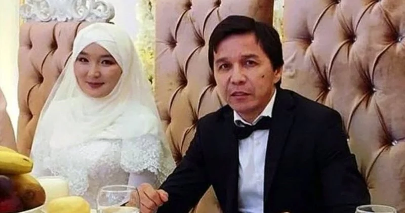 Әнші Абай Бегей желідегі оқырмандарына қуанышты жаңалығын айтты