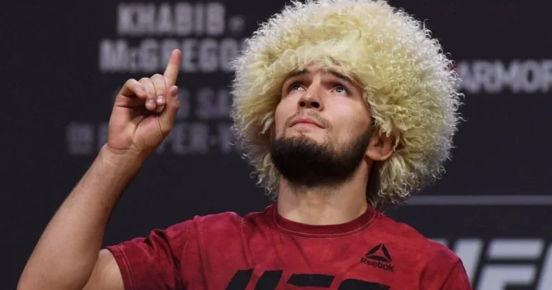 Павел Дуров продаст с аукциона папахи Хабиба Нурмагомедова