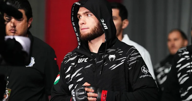 Таджикистанец Нурулло Алиев одержал третью победу в UFC