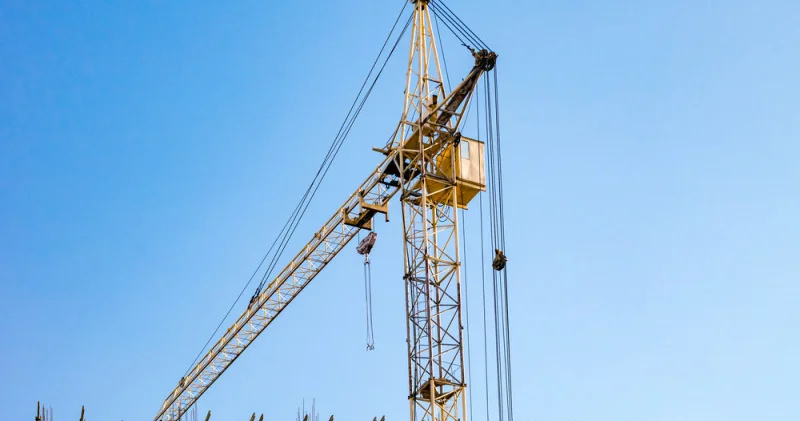 Астанада үш құрылысшы биіктен құлап кетті: полиция тергеу бастады