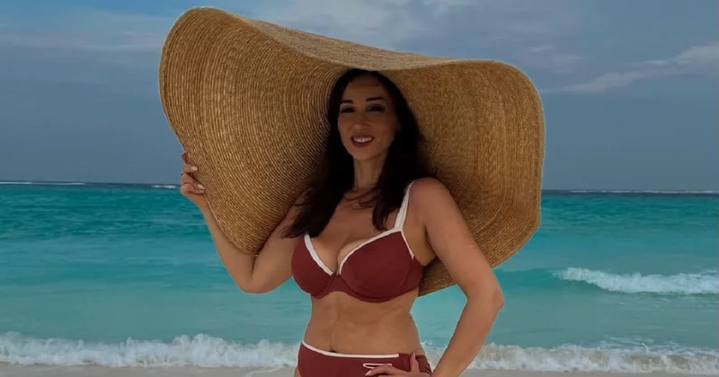 Стеснялась своего тела : 48 летняя Анфиса Чехова выложила честное фото в купальнике