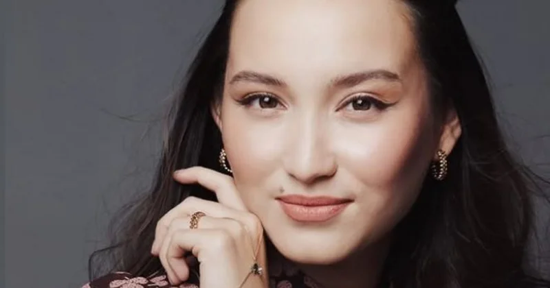 Жансая Абдумалик отреагировала на сравнение с Бибисарой Асаубаевой