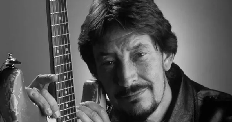 Умер известный британский певец Крис Ри