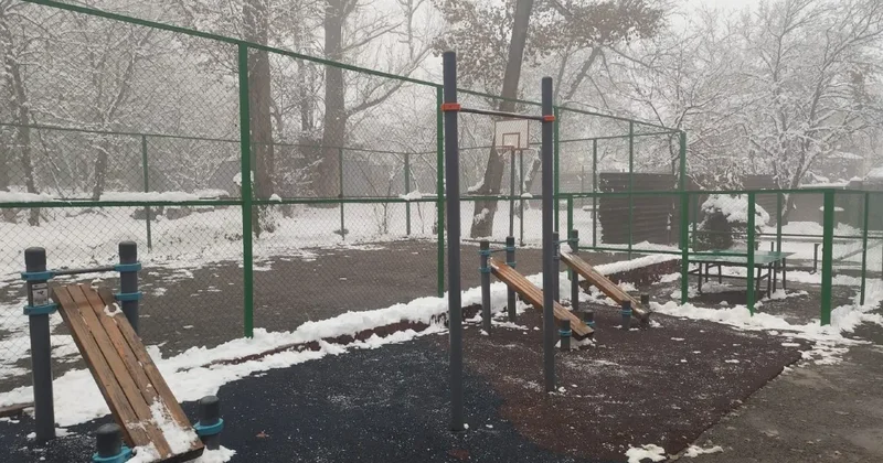 На Терренкуре построят апарт отель? Алматинцы требуют вернуть городу сквер